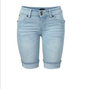 Venus Light Stone wash shorts - NEW